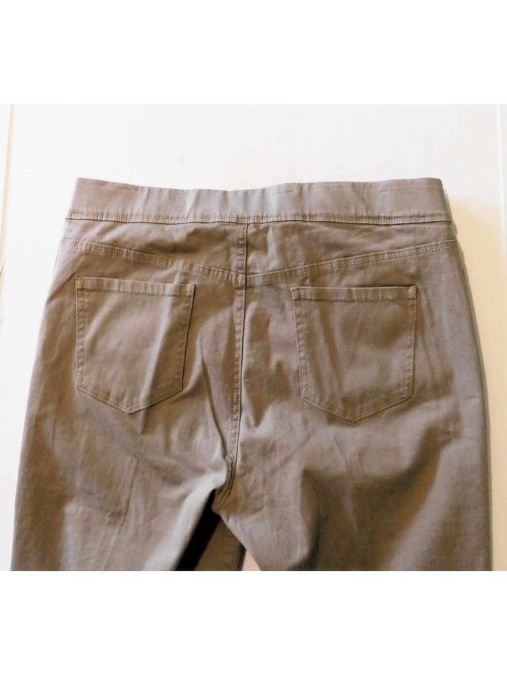 Gloria Vanderbilt Slim Fit Jeans Size 16 Beige Slimming Effect Waistband - Picture 6 of 8